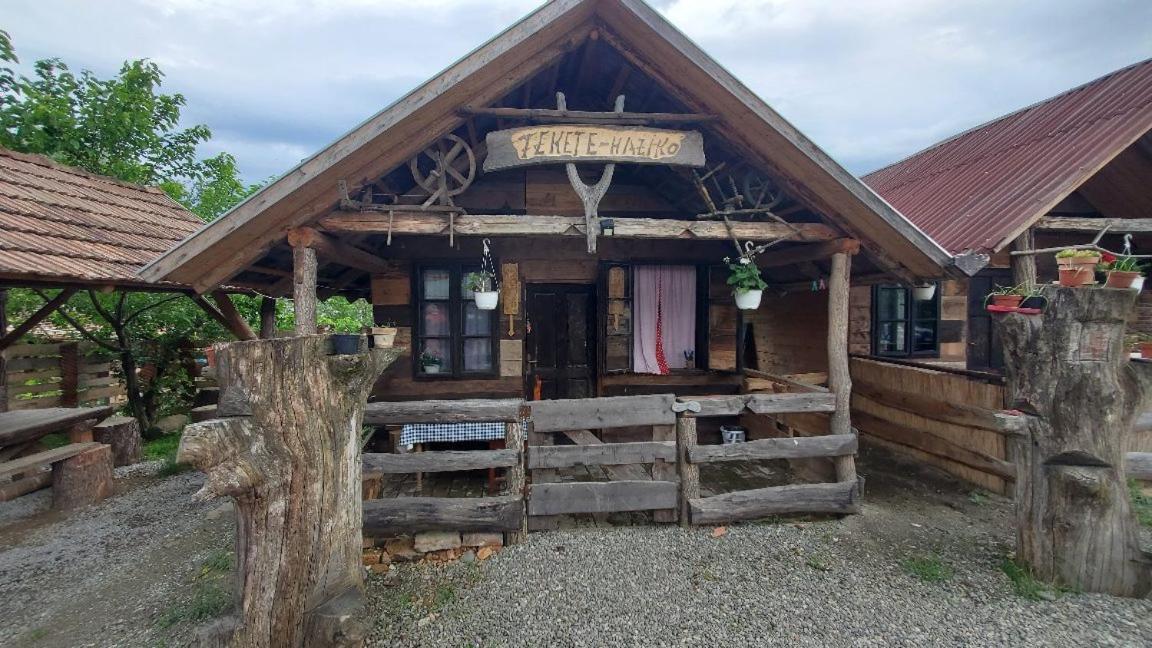 Casa Rustic Feher & Fekete Vendeghazak Sovata Dış mekan fotoğraf