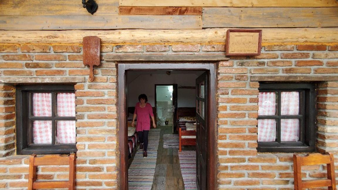 Casa Rustic Feher & Fekete Vendeghazak Sovata Dış mekan fotoğraf
