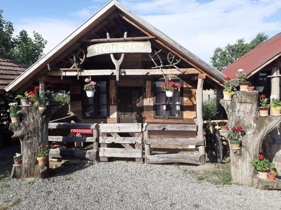 Casa Rustic Feher & Fekete Vendeghazak Sovata Dış mekan fotoğraf